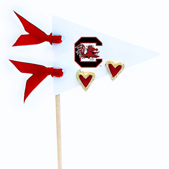 Love my College: Bright Color Heart Studs on Logo Pennant Flag