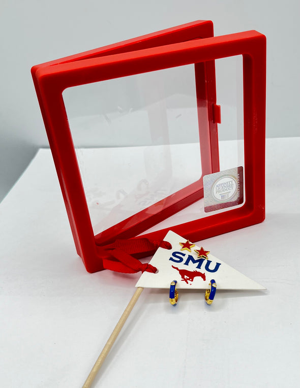 E203 SMU-SMU Pennant Pair Earring Set